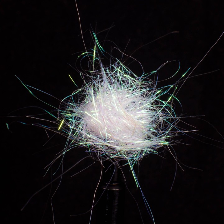 Dubbing Prism Ice White